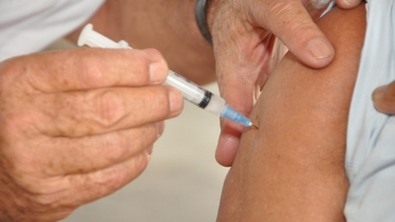 Indicação da vacina de HPV será ampliada para meninos de até 15 anos